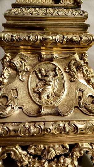 Monumental monstrance in silver gilt , circa 1860 105 cm