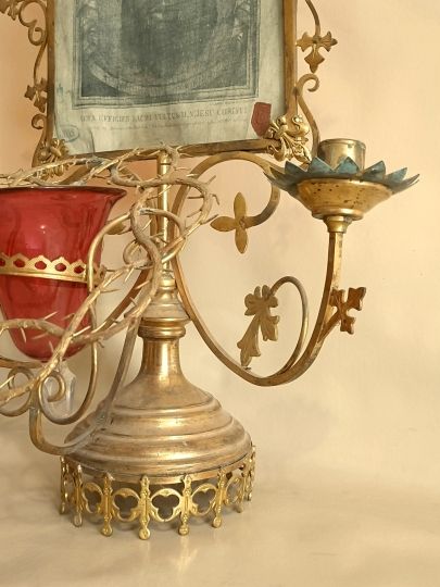 Lamp of sanctuary , veil of Ste Veronica