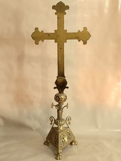 Crocce neogothico di altare , bronzo dorato e smaltata fine 800