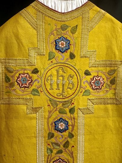 Gold latin chasuble , embroideries colour silk threads