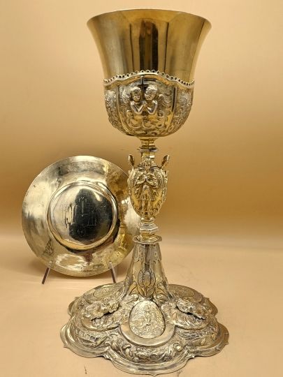Exceptional and big Marian baroc chalice , sterling silver circa 1730 to 1750