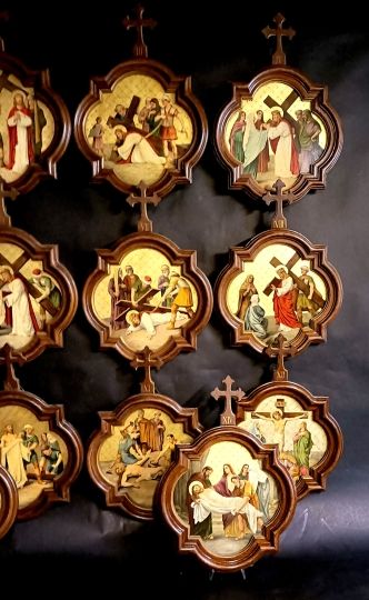 Superb way of the cross , 14 stations , Painted on copper circa 1890