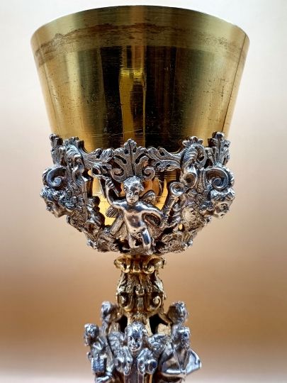 Calice italien XIX° vermeil , reproduction du calice du pape St Pie II